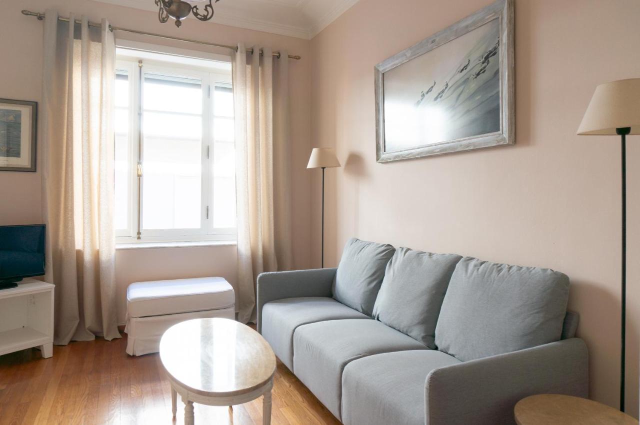 雅典Hadrians Den In Heart Of Plaka By Jj Hospitality公寓 外观 照片